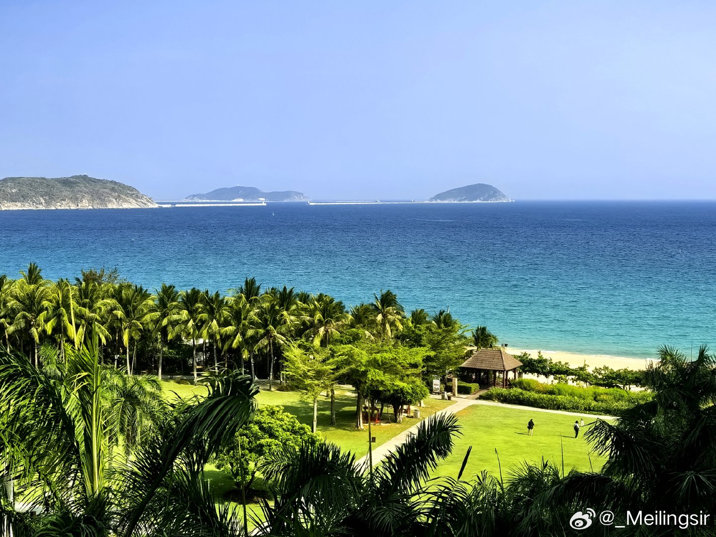 海南地理、经济与文化发展的综合探究